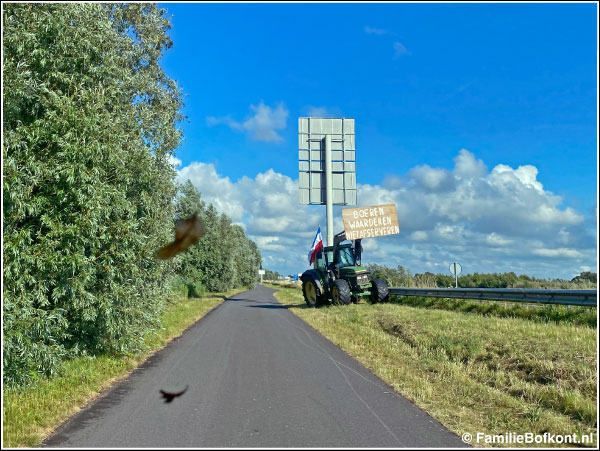 trekker langs de N201